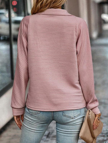 Evangeline | Elegant Sweater til Kvinder med V-hals og Lynlåsdetalje