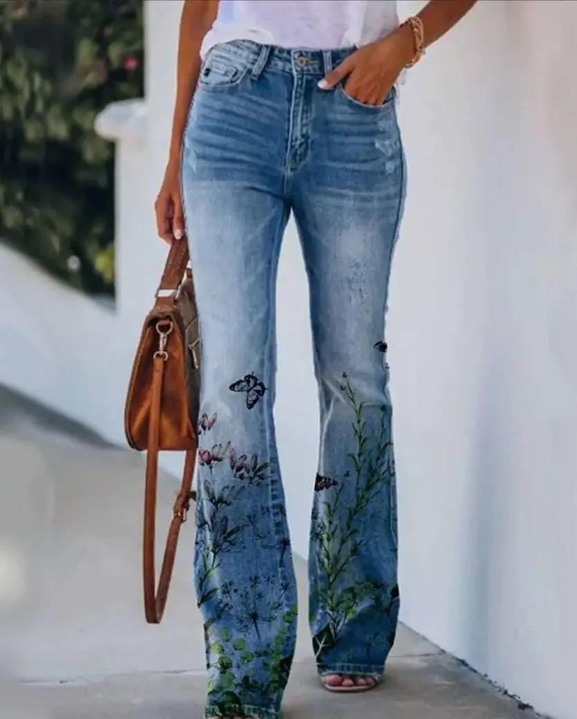 Elin | Denimjeans med høj talje og blomstret svaj til kvinder